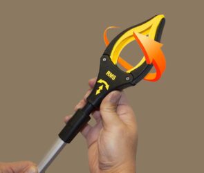 RMS 34 Inch and 21 Inch Grabber Reacher Tool